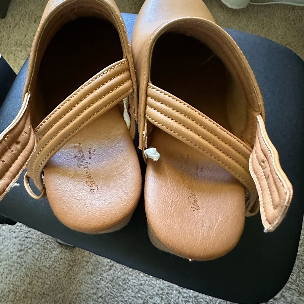 Universal Thread Tan Mules - Picture 2 of 4